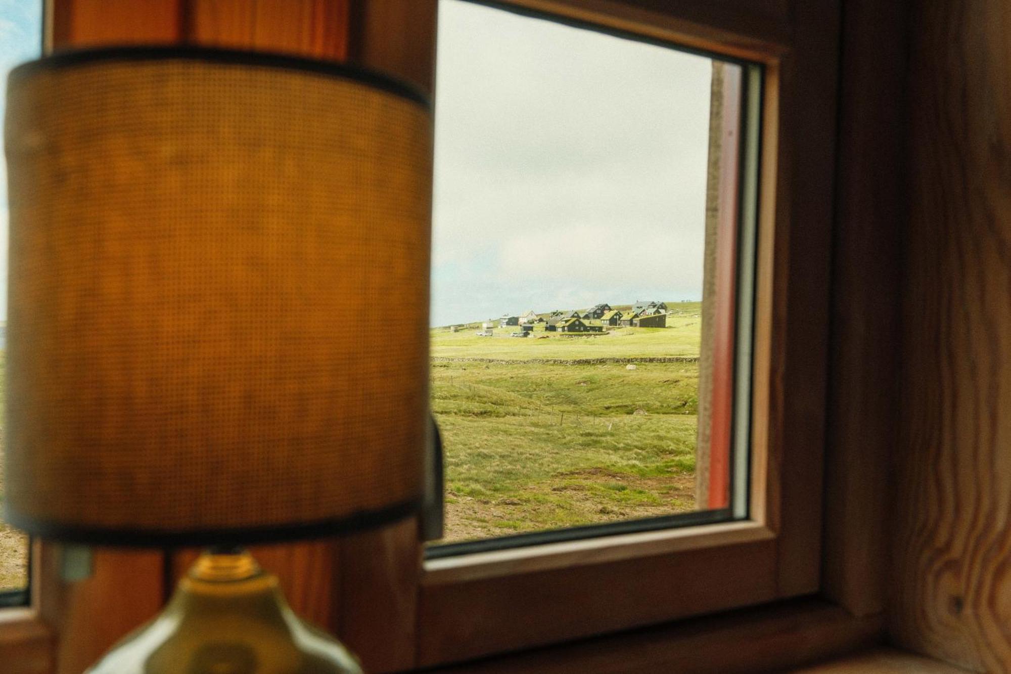Mulafossur Cottages By Famous Waterfall In Gasadalur Buitenkant foto