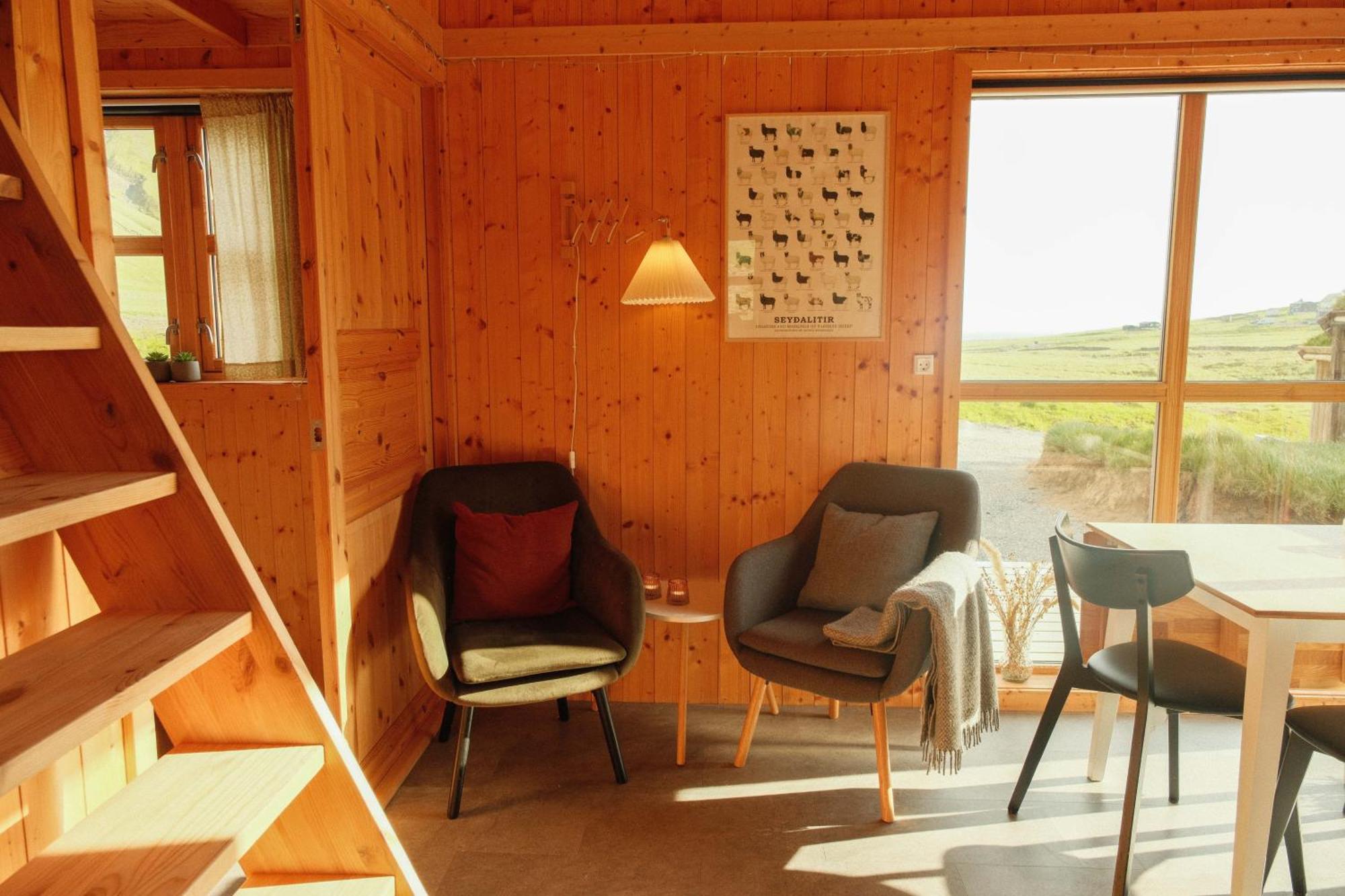 Mulafossur Cottages By Famous Waterfall In Gasadalur Buitenkant foto